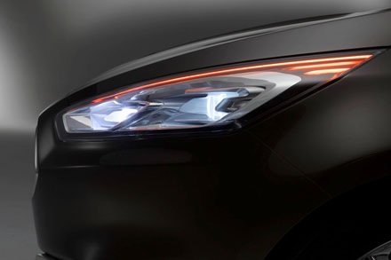 Ford mang S-Max concept tới triển lãm Frankfurt 2013